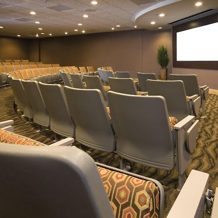 Hotel Crowne Plaza Indianapolis-Airport By Ihg Zewnętrze zdjęcie