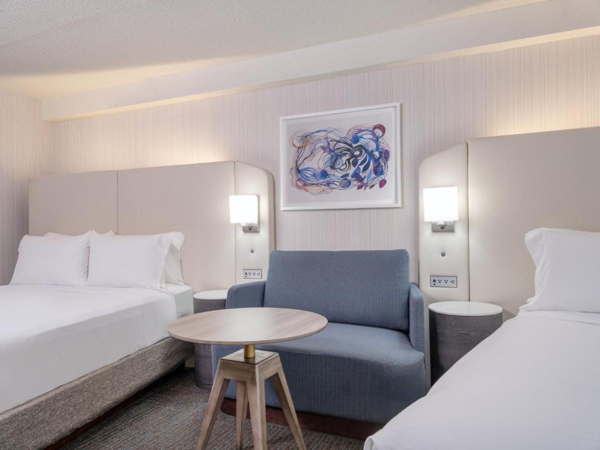 Hotel Crowne Plaza Indianapolis-Airport By Ihg Zewnętrze zdjęcie