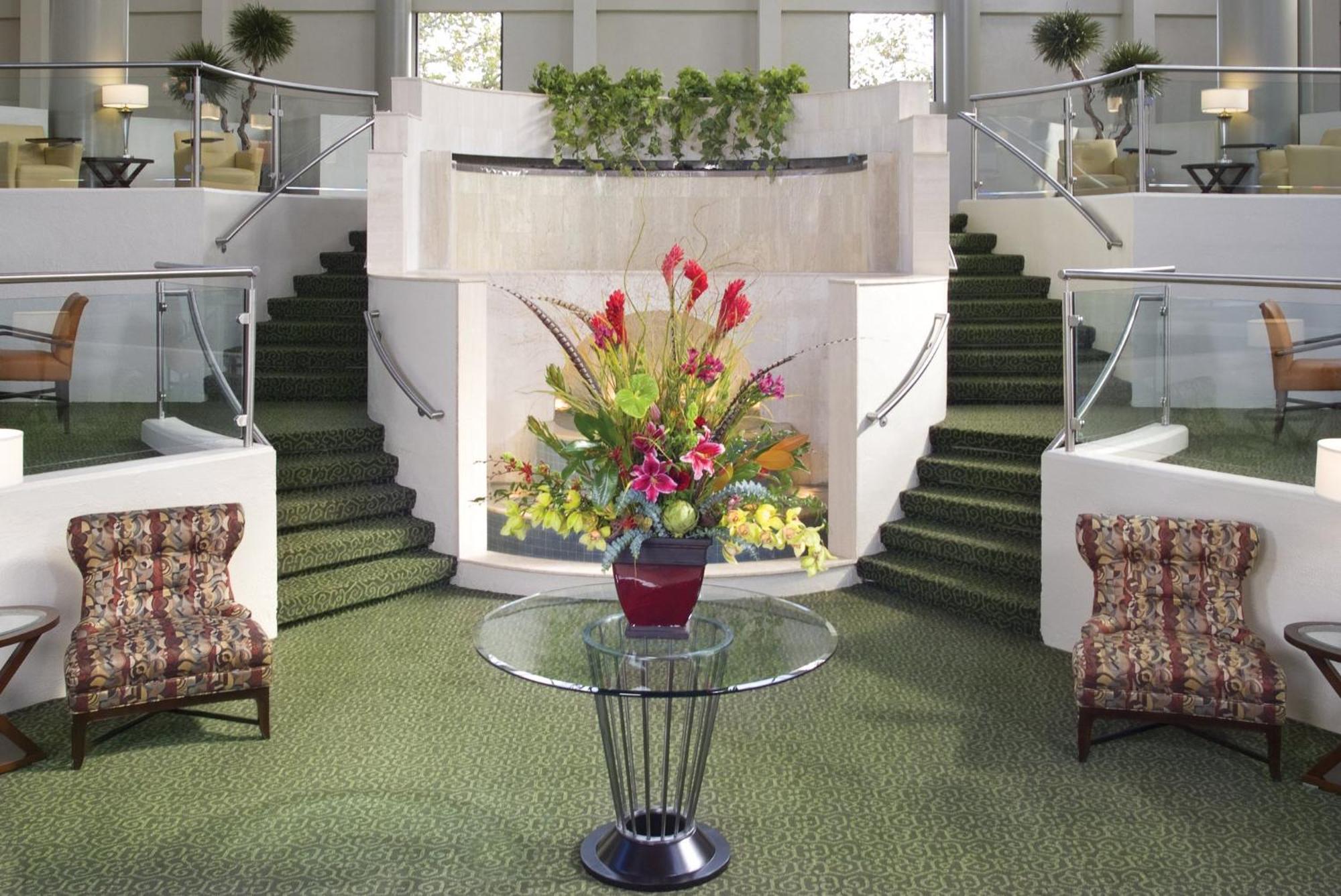 Hotel Crowne Plaza Indianapolis-Airport By Ihg Zewnętrze zdjęcie